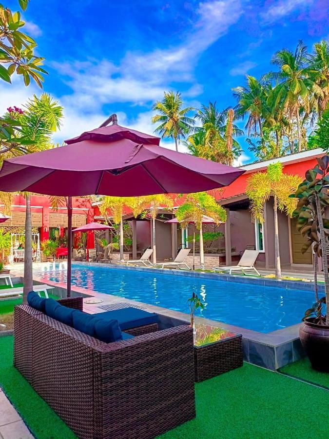 Villa Abadi Resort Pantai Cenang  Buitenkant foto