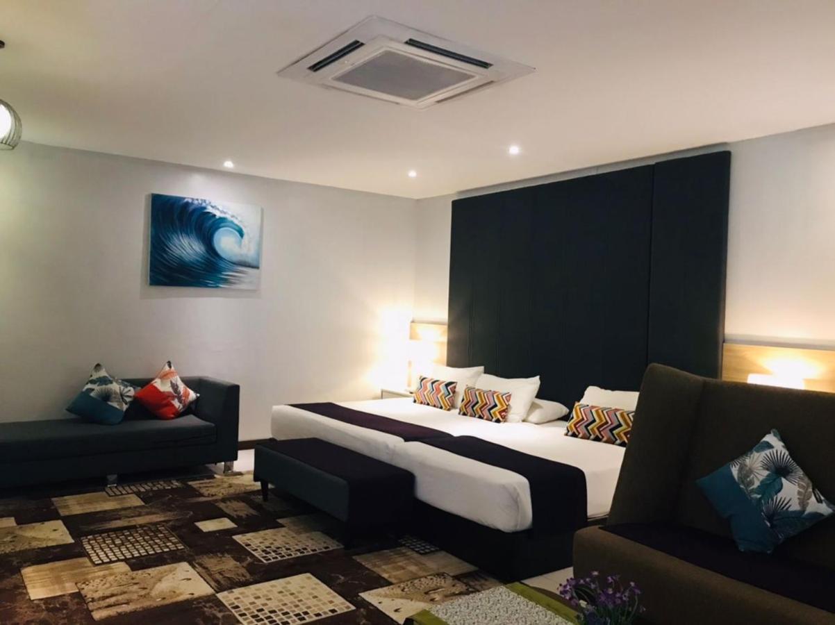 Villa Abadi Resort Pantai Cenang  Buitenkant foto